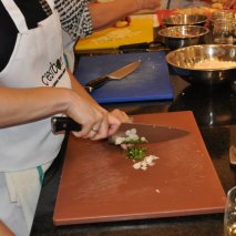 C'est Bon Cooking lessons - knife skills